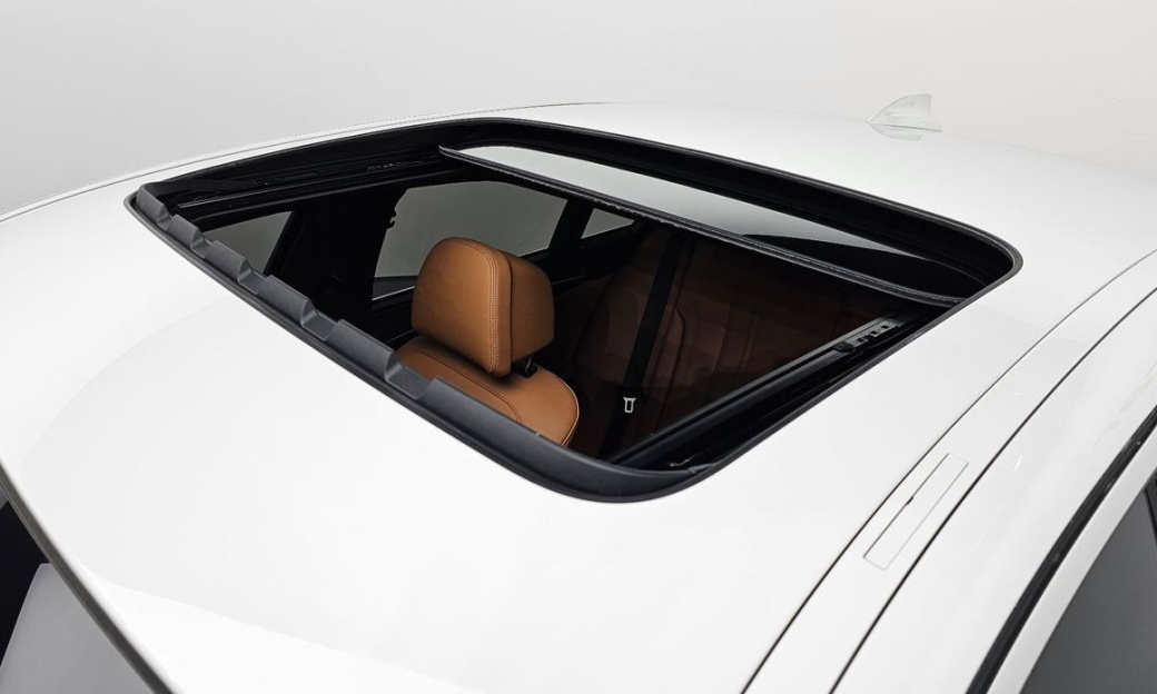 BMW 5-Series 520i M Sport, 2023