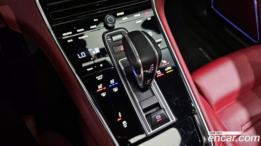 Porsche Panamera 4.0 GTS, 2022