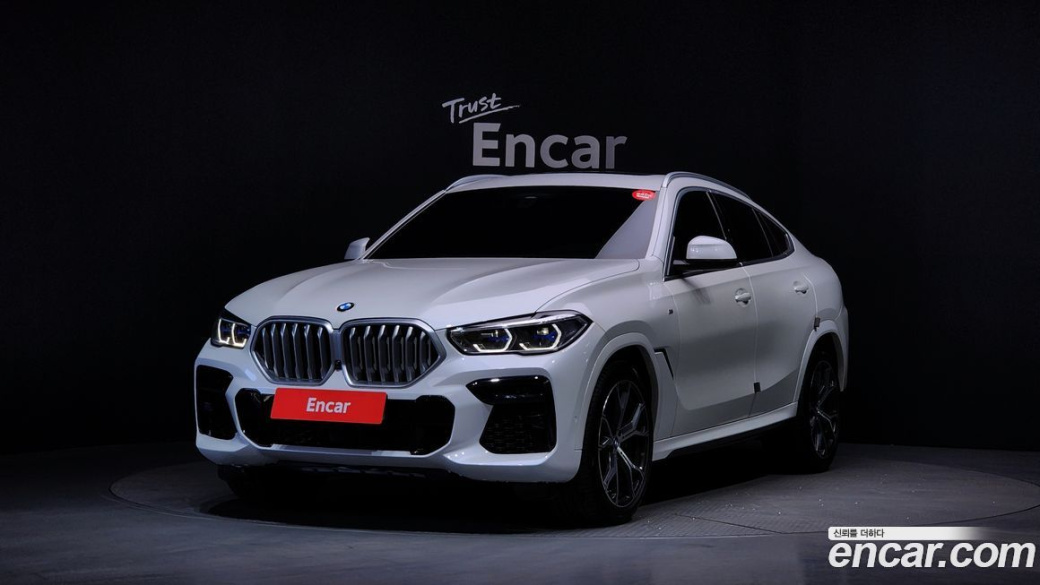 BMW X6 xDrive40i M Sport, 2023