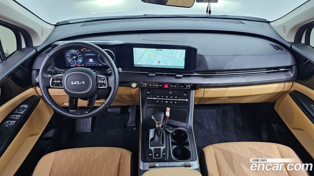 Kia Carnival 9-Seater Prestige, 2023
