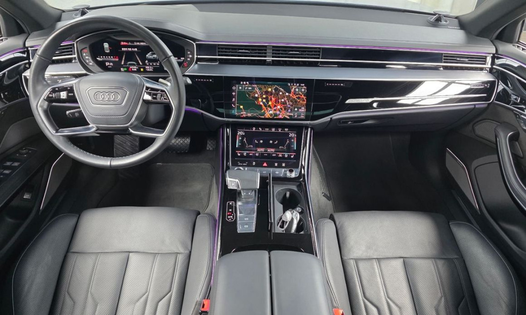 Audi A8 55 TFSI Quattro LWB, 2021