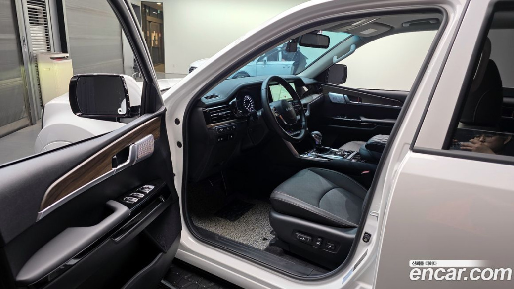 Kia Mohave Diesel 3.0 4WD 5-Seater, 2022