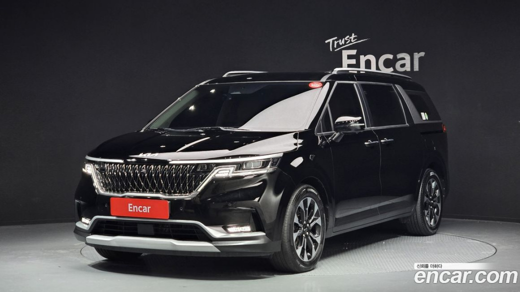 Kia Carnival 9-Seater Prestige, 2023