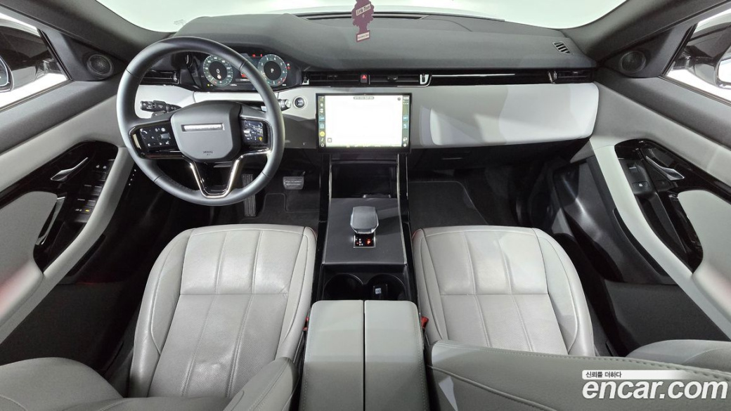 Land Rover Range Rover Evoque P250 Dynamic SE, 2026