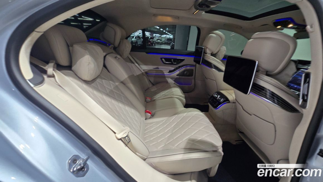 Mercedes-Benz S-Class S580L 4MATIC, 2025