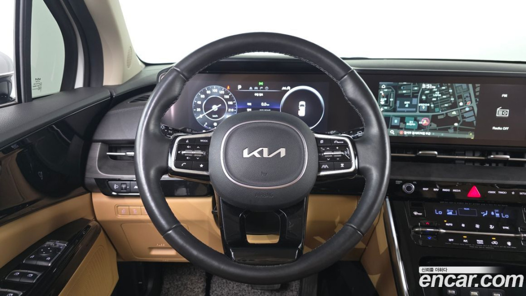 Kia Carnival 9-Seater Noblesse, 2023