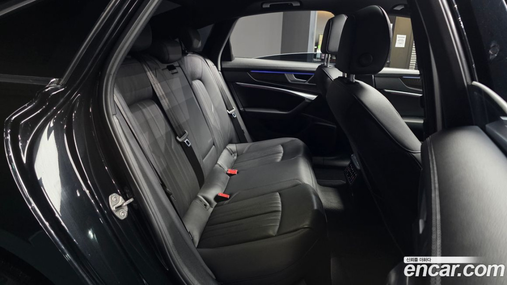 Audi A6 45 TFSI Premium, 2022