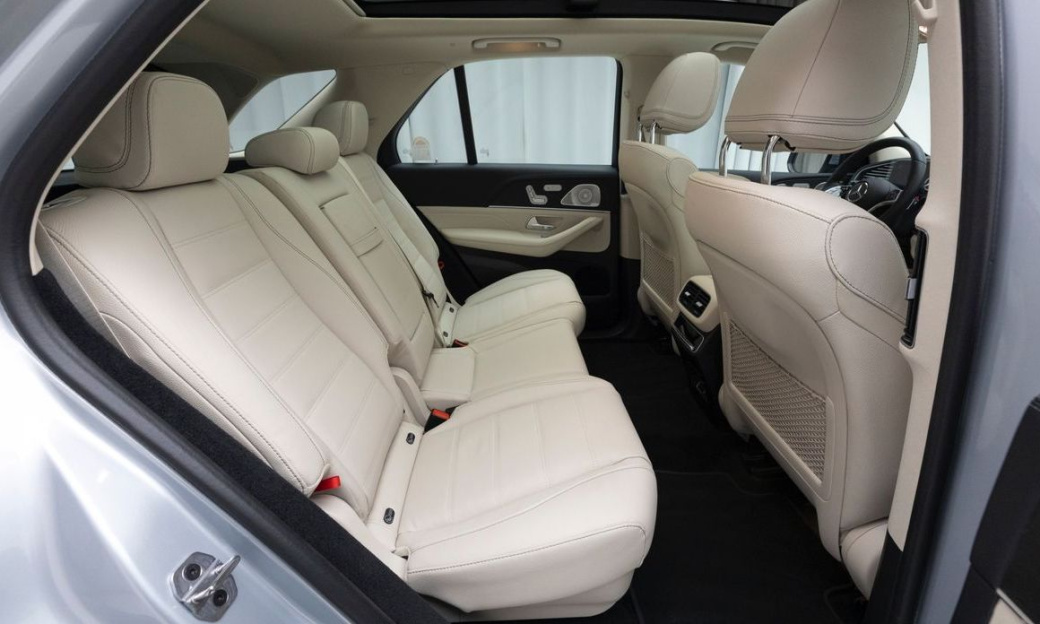 Mercedes-Benz GLE-Class GLE450 4MATIC, 2025