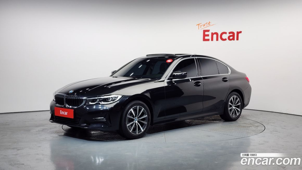 BMW 3-Series 320i, 2022