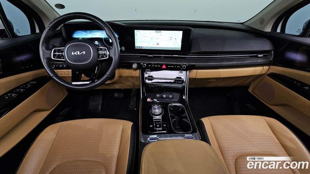 Kia Carnival 9-Seater Signature, 2023