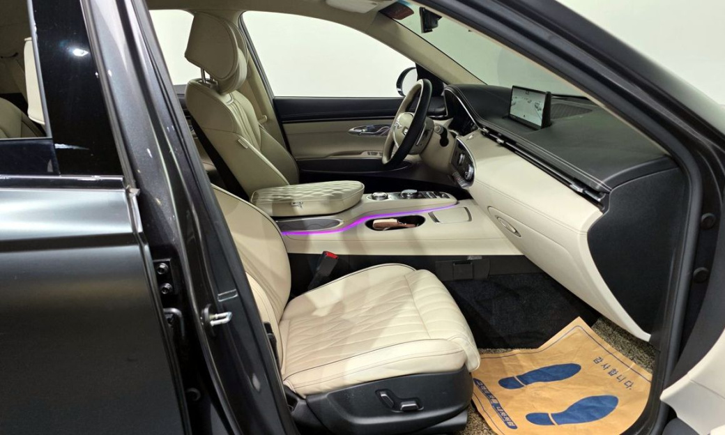 Genesis GV70 2.5T Gasoline AWD, 2023