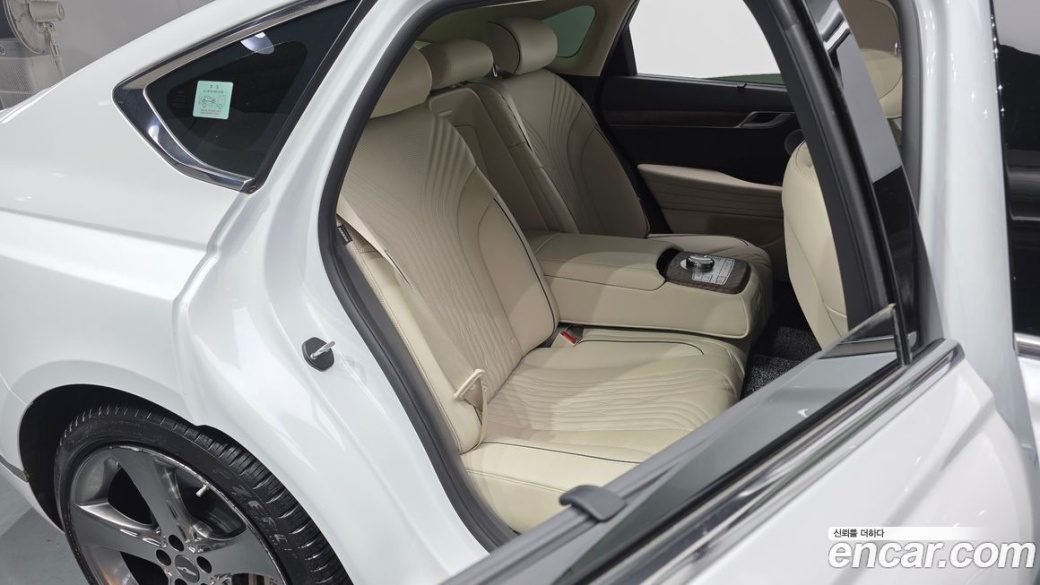 Genesis G80 Gasoline 2.5 Turbo AWD, 2023
