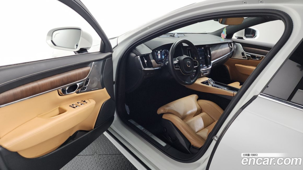 Volvo S90 B6 AWD Inscription, 2021
