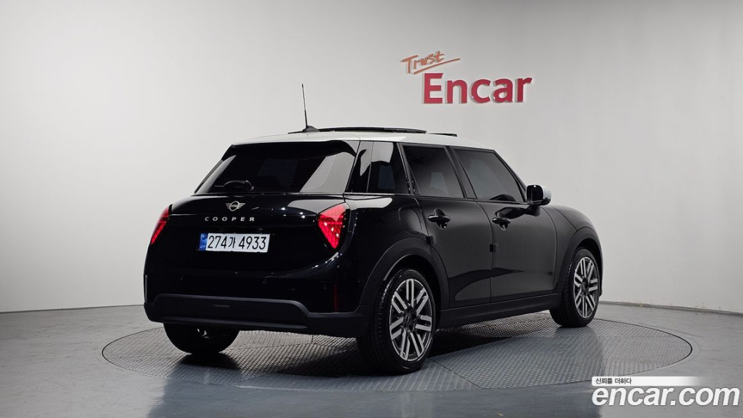 Mini Cooper 5Door Classic, 2025