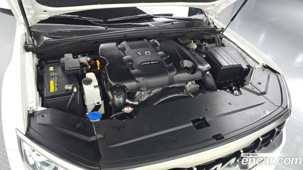 Kia Mohave Diesel 3.0 4WD 6-Seater, 2022