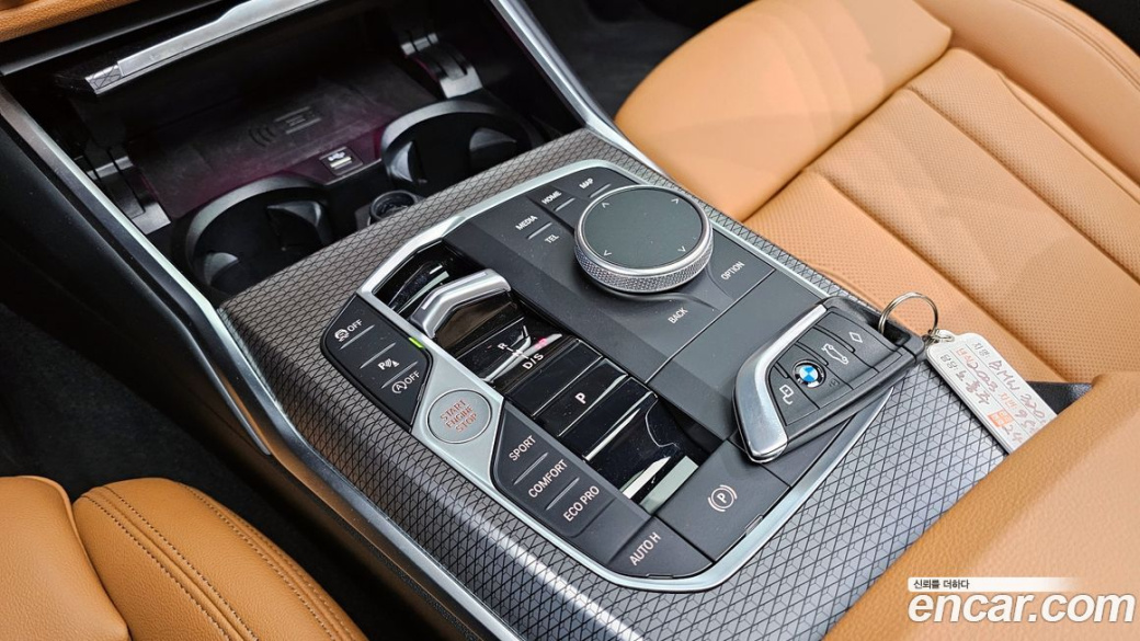 BMW 3-Series 320i M Sport, 2023