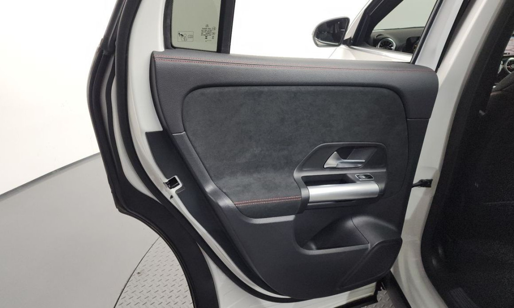Mercedes-Benz GLA-Class GLA250 4MATIC, 2023