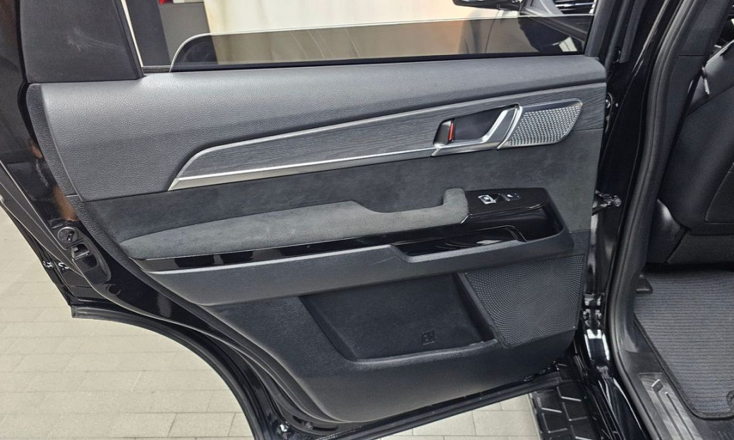 Kia Mohave Diesel 3.0 4WD 5-Seater, 2024