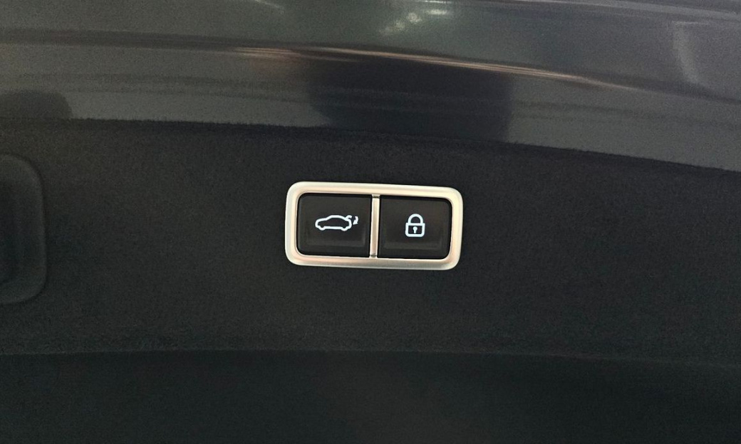 Genesis G80 Gasoline 2.5 Turbo 2WD, 2025