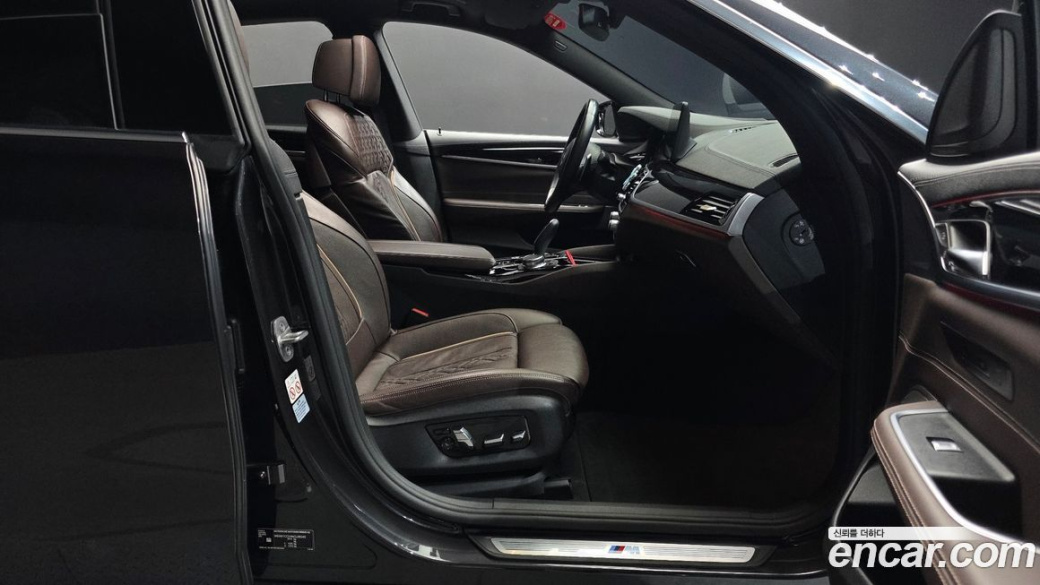 BMW Gran Turismo 630i xDrive M Sport, 2022