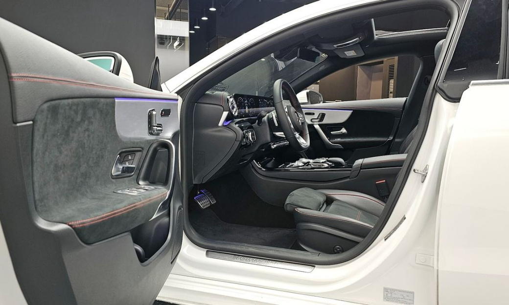 Mercedes-Benz CLA-Class CLA250 4MATIC, 2022