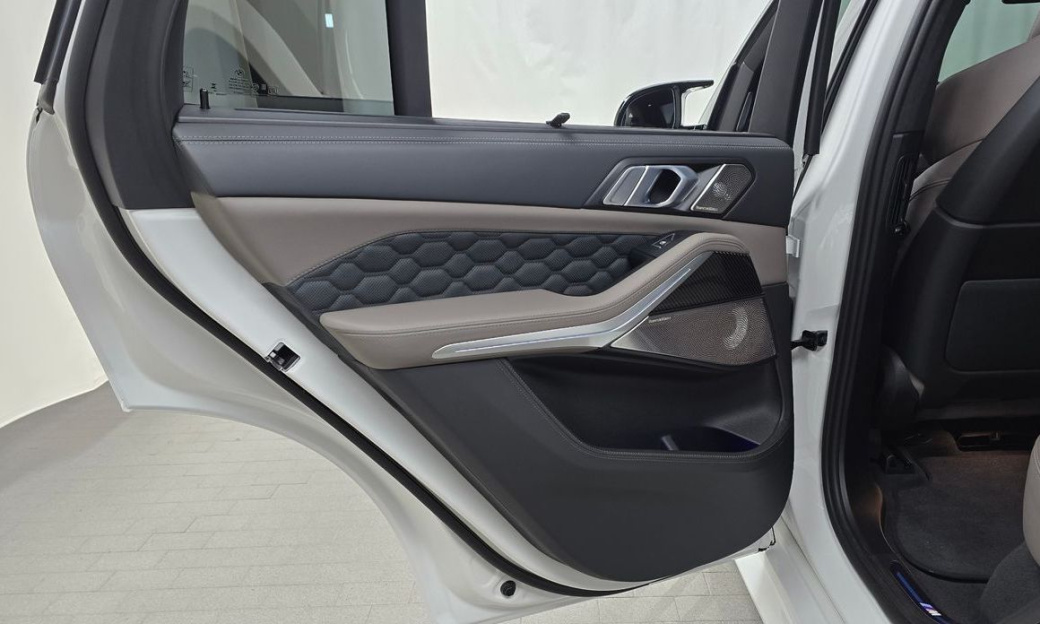 BMW X5M 4.4 Competition, 2024