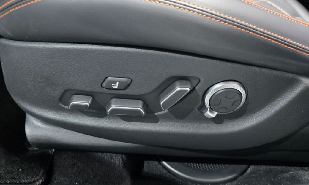 Genesis GV70 2.5T Gasoline AWD, 2025