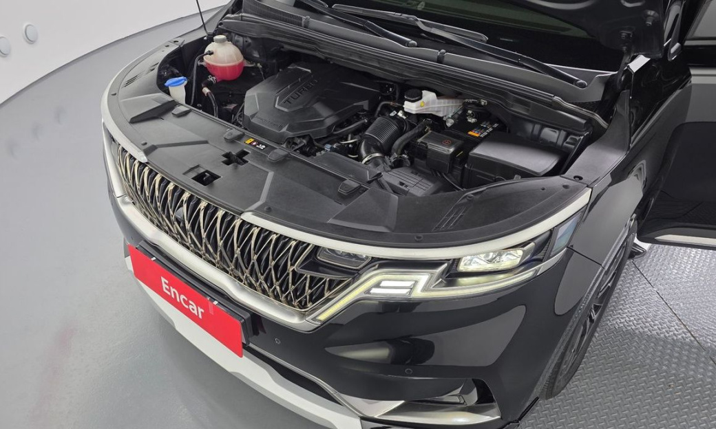 Kia Carnival 7-Seater Hi-Limousine, 2022
