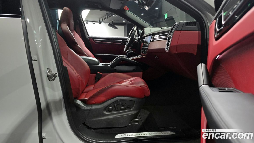Porsche Cayenne 3.0 COUPE PLATINUM EDITION, 2022