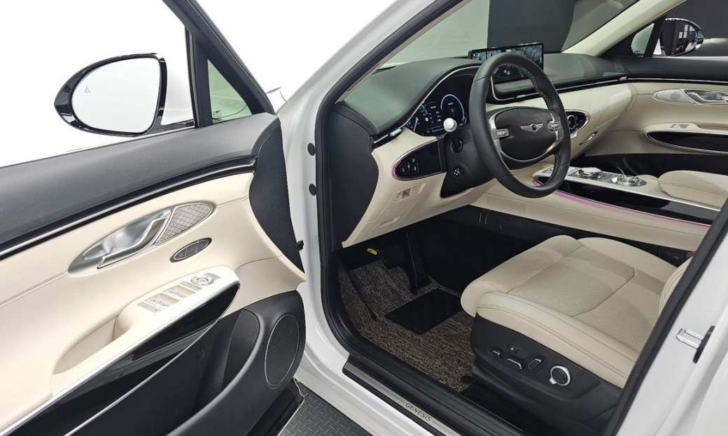Genesis GV70 2.5T Gasoline AWD, 2024