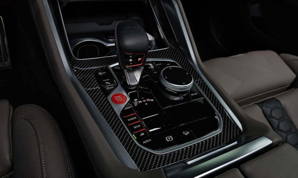 BMW X5M 4.4 Competition, 2025