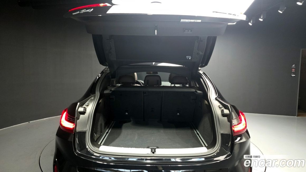 BMW X4 xDrive20i M Sport, 2024
