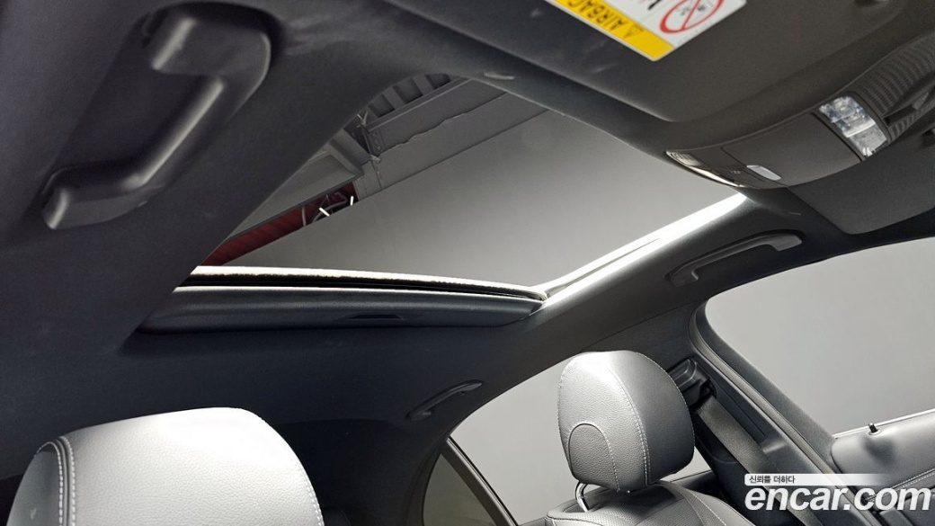 Mercedes-Benz E-Class E220d 4MATIC AMG Line, 2022