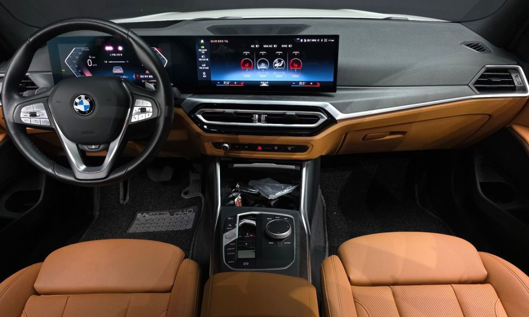 BMW 3-Series 320i, 2024
