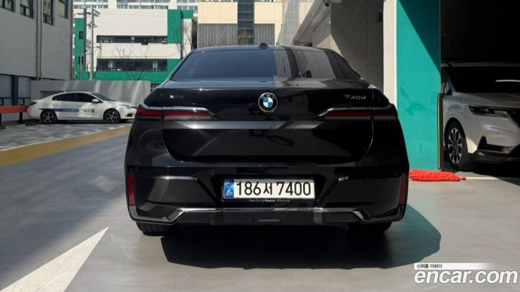 BMW 7-Series 740d xDrive M Sport, 2024