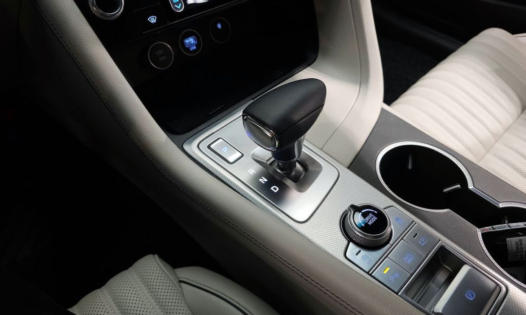 Genesis G70 Gasoline 2.5T 4WD, 2024