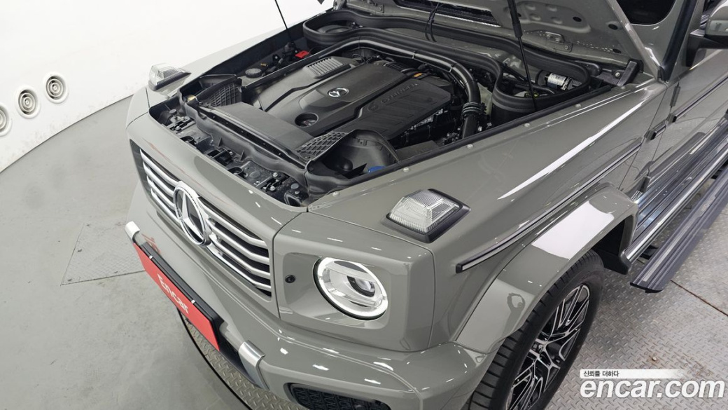 Mercedes-Benz G-Class G450d Manufaktur, 2025