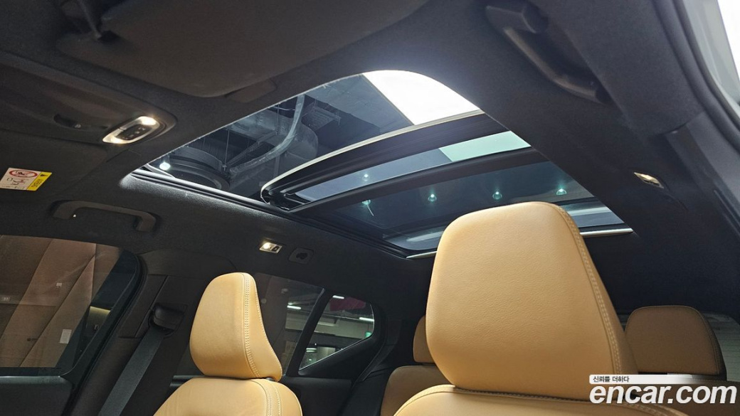 Volvo XC40 B4 Inscription, 2022