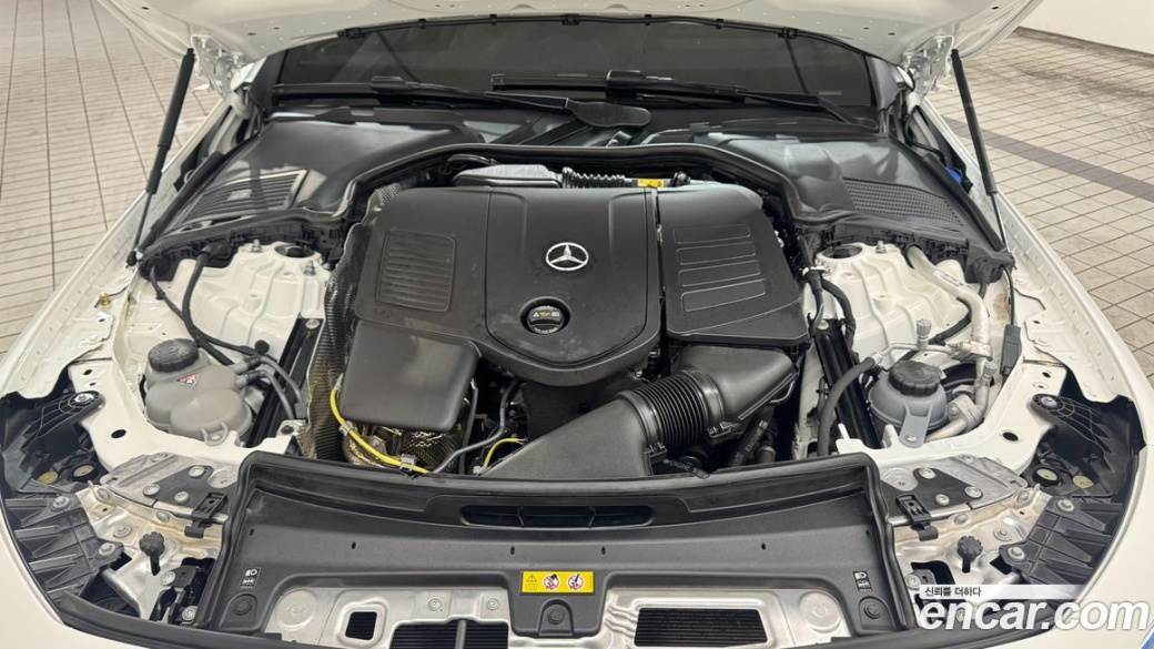 Mercedes-Benz CLE-Class CLE200 Cabriolet, 2025