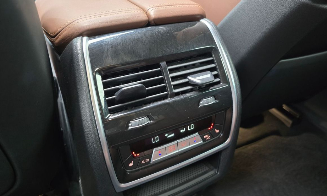 BMW X6 xDrive40i M Sport, 2024