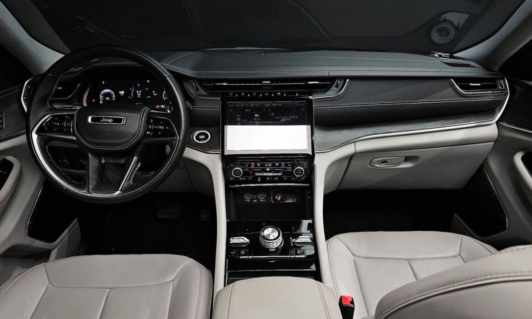 Jeep Cherokee L 3.6 Overland, 2021