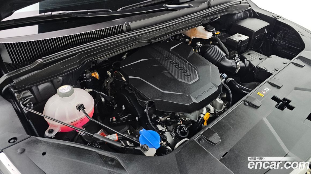 Kia Carnival 9-Seater Signature, 2022