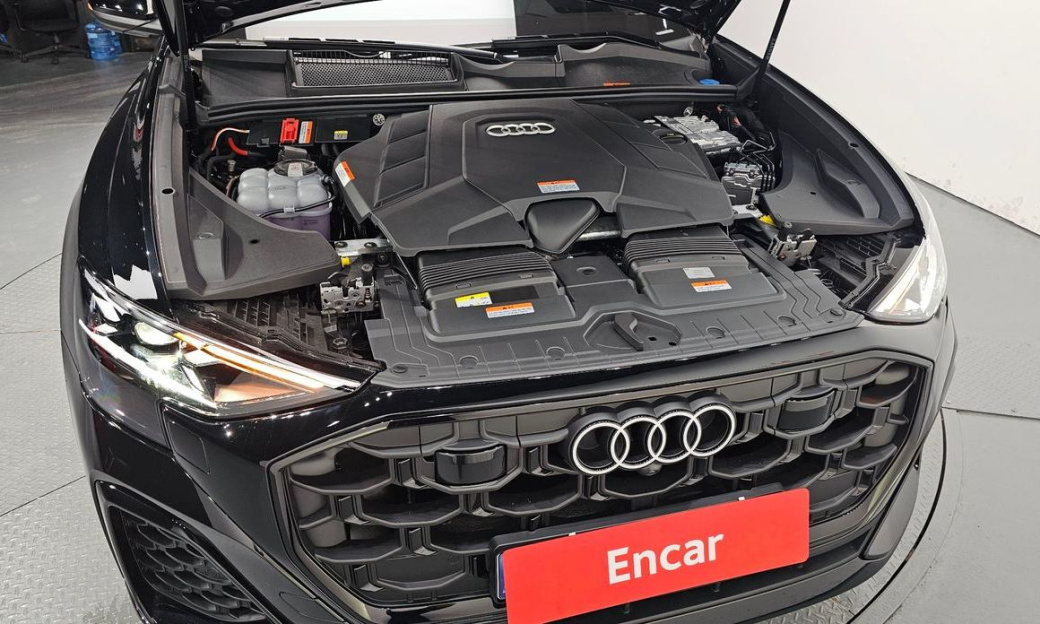 Audi Q8 55 TFSI Quattro Premium, 2026