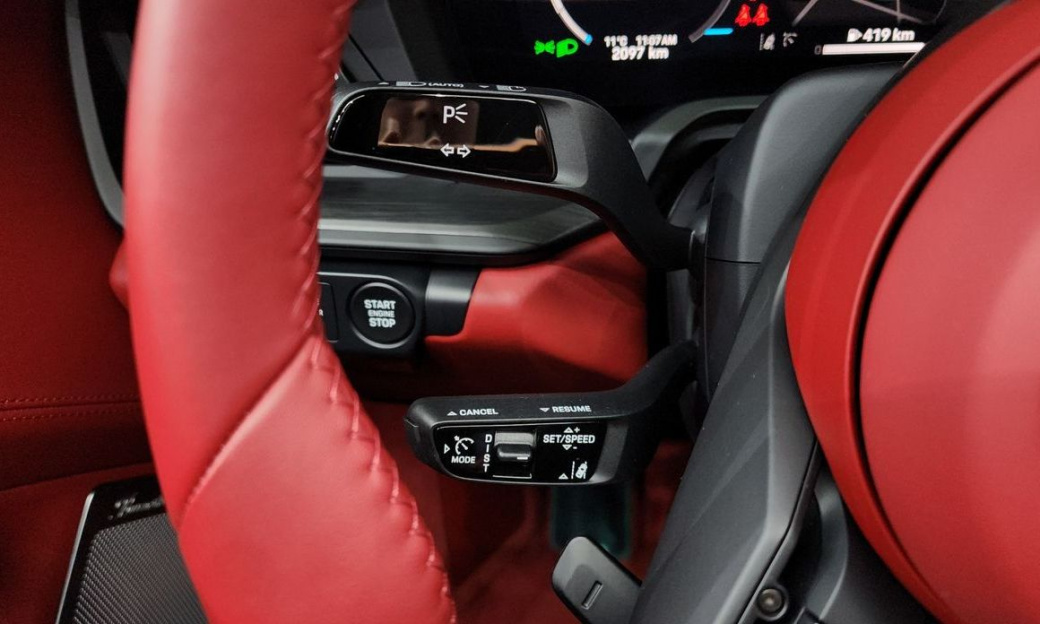 Porsche 911 Carrera GTS Cabriolet, 2025