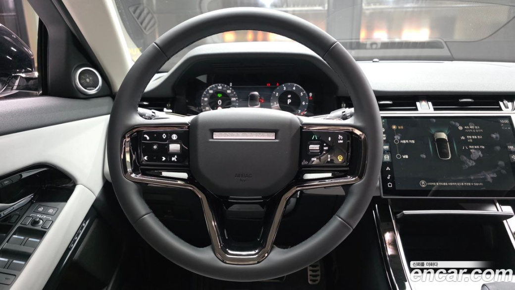 Land Rover Range Rover Evoque P250 Dynamic SE, 2025