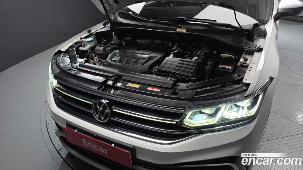 Volkswagen Tiguan 2.0 TSI Prestige, 2023
