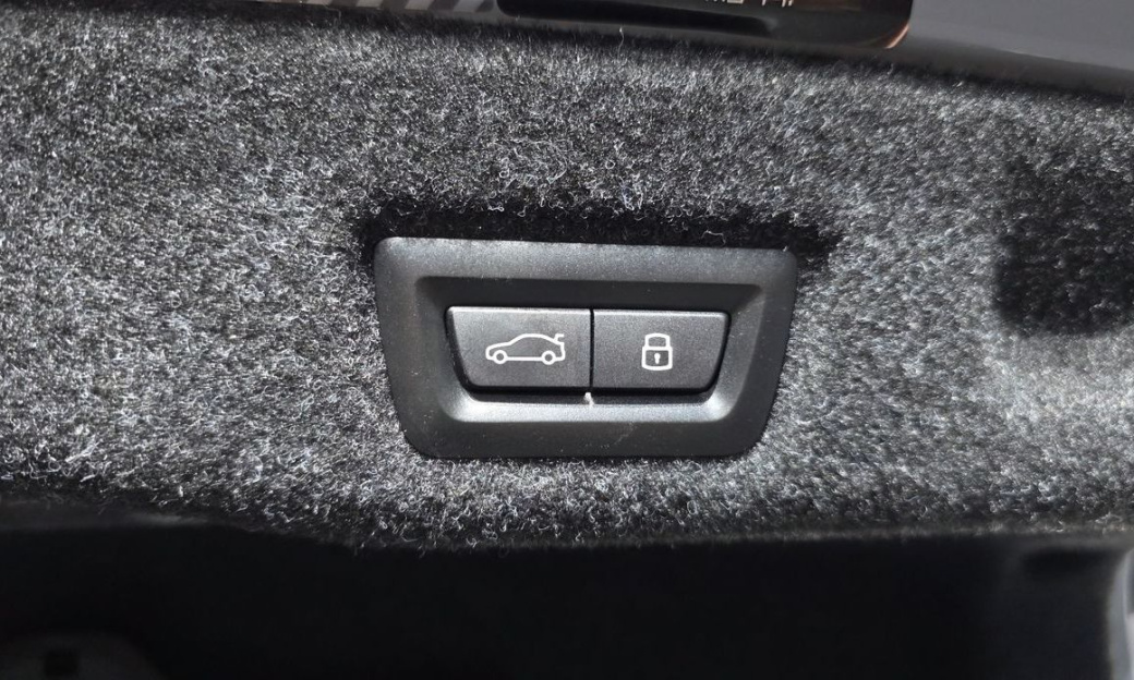 BMW 5-Series 520i M Sport, 2024