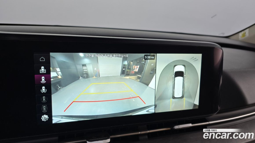 Kia Carnival 9-Seater Signature, 2023