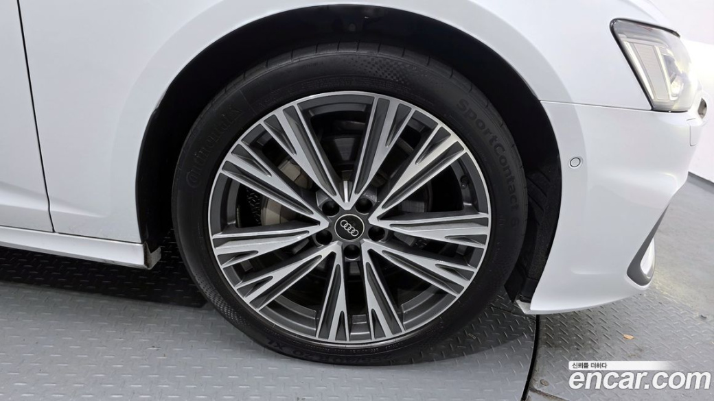Audi A6 45 TFSI Quattro Premium, 2023
