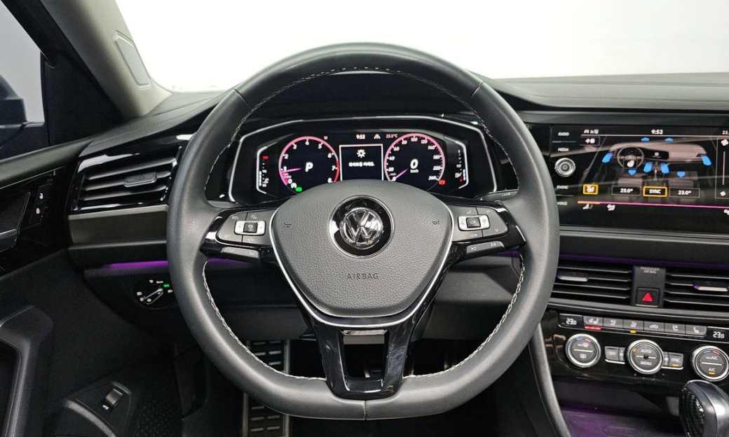 Volkswagen Jetta 1.4 TSI Prestige, 2021
